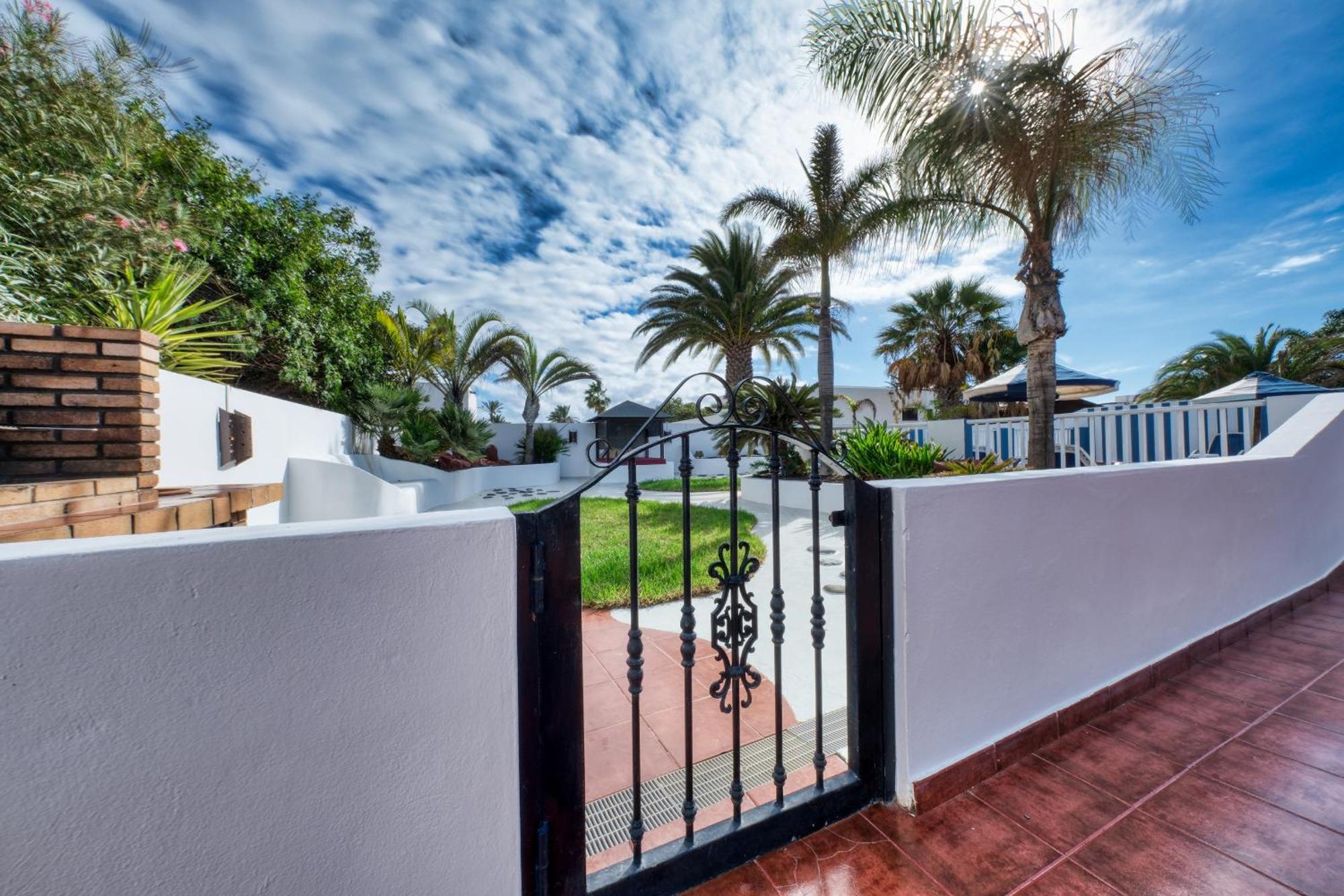 Villa Picasso Private Pool Playa Blanca  Exteriör bild